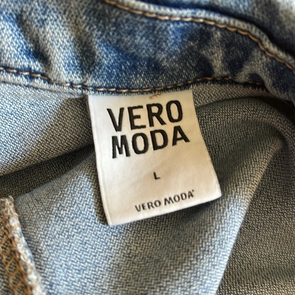 Vero Moda Denim Jacket L | Y2K Faded Trucker Blue Jean - Picture 6 of 6